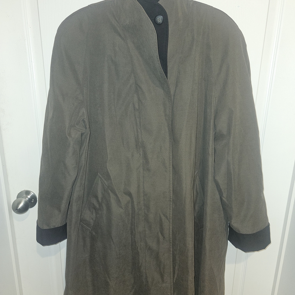 Gallery Black and Brown Trench Coat